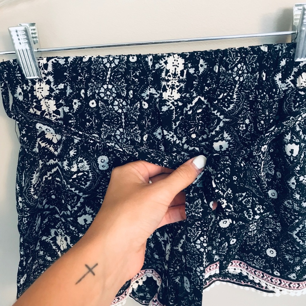 Soft Shorts - Picture 2 of 4